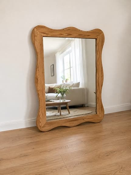 Stor vintage spegel i massiv furu