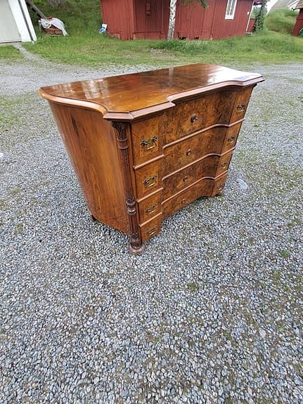 Antik, Vintage, Byrå, Sideboard i massiv trä med 4 lådor. 1800-tal