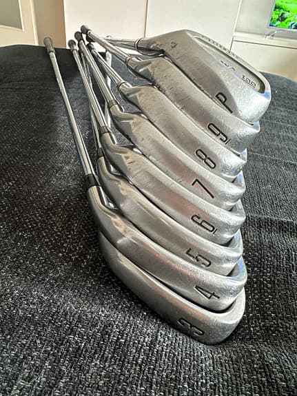 Titleist DCI järnset golfklubbor 3–9 + P