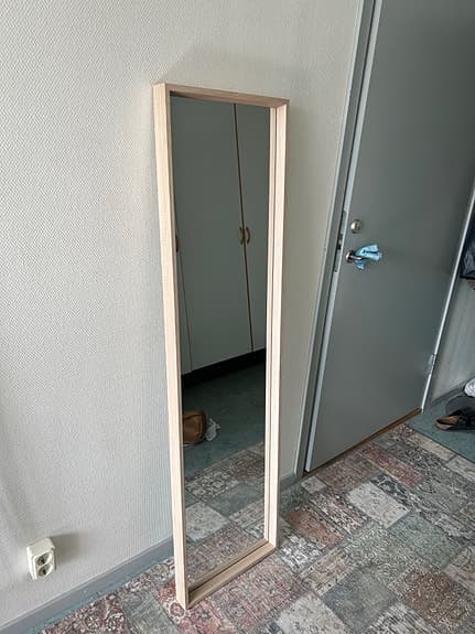 IKEA spegel helkropp med träram