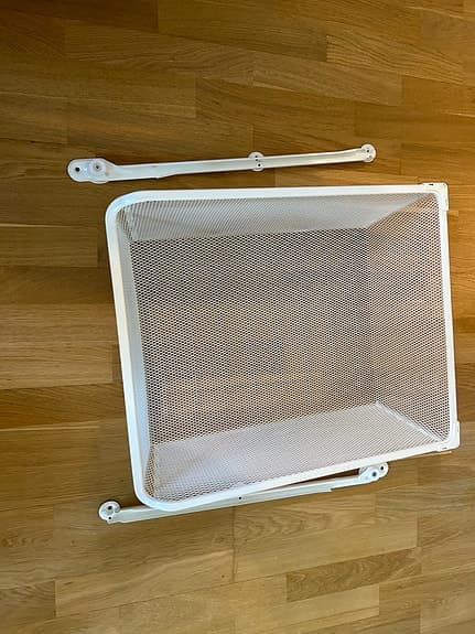 Diverse Komplement meshback / Utdragbar byxhängare/ hyllplan