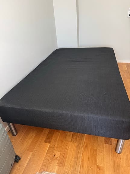 Resårbotten/säng 120x200 svart