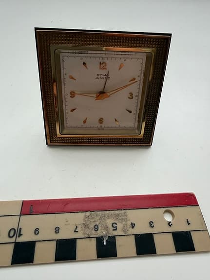 Vintage Cyma Amic Swiss Alarmklocka – Mekanisk 10 Jewels, Fungerande