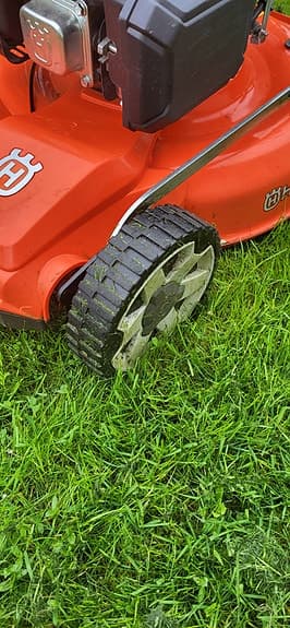 Husqvarna LB251S