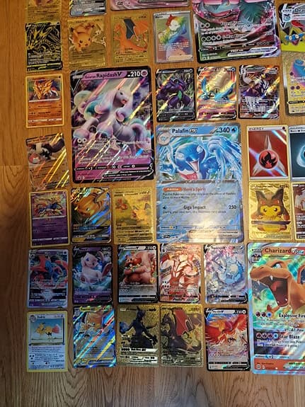 Full pärm med Pokémonkort (Storkort, VSTAR, GX, VMAX, EX m.m.)