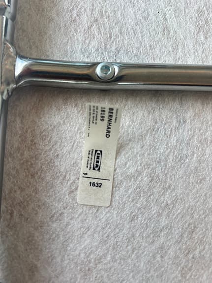 Fem barstolar BERNHARD från IKEA.