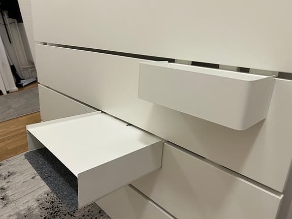 Nordli sänggavel 120cm med förvaring/nattduksbord