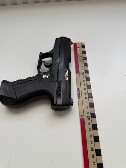 Wicke P99 Leksakspistol Germany – Äldre Kapselpistol / Samlarobjekt