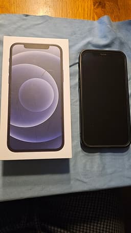 iPhone 12 - svart 128Gb - bra skick