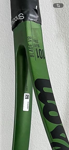 Wilson Blade 101L V8 tennisracket grön junior dam avancerad nybörjare