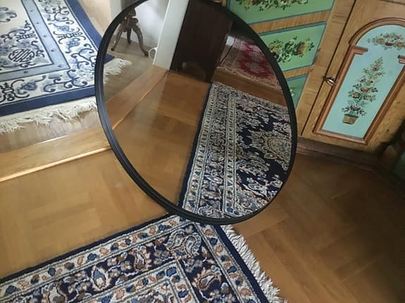 Stor (tung) spegel 70 cm diameter (nypris 700:-)