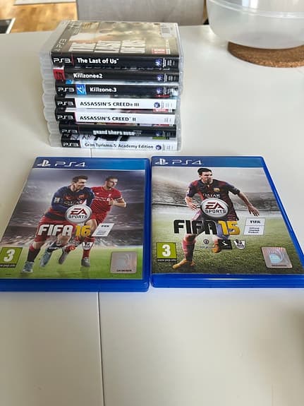 Playstation 3 spelpaket med Killzone, Assassin’s Creed, GTA m.fl.