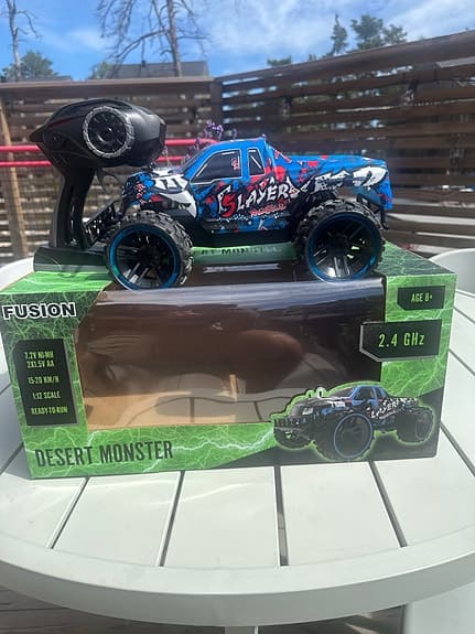 Radiostyrd bil Desert Monster 2.4 GHz blå