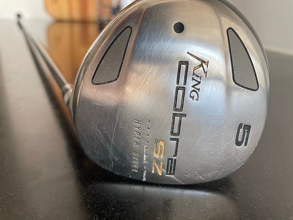 Cobra, trä 5:a och wedge. TaylorMade och Golf tools Sweden wedgar