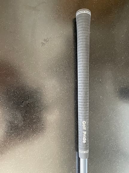 Cobra, trä 5:a och wedge. TaylorMade och Golf tools Sweden wedgar