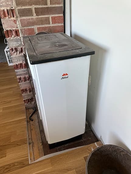 Jøtul NR 450 vedspis vit