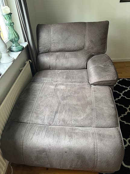 Divansoffa med utfällbar divan