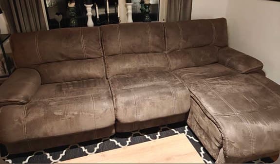 Divansoffa med utfällbar divan