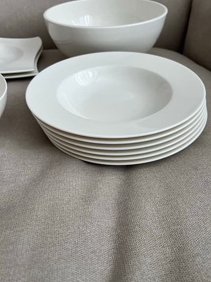 Villeroy & Boch vita djupa tallrikar och skålar