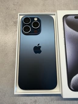 Apple iPhone 15 Pro 128 GB blå