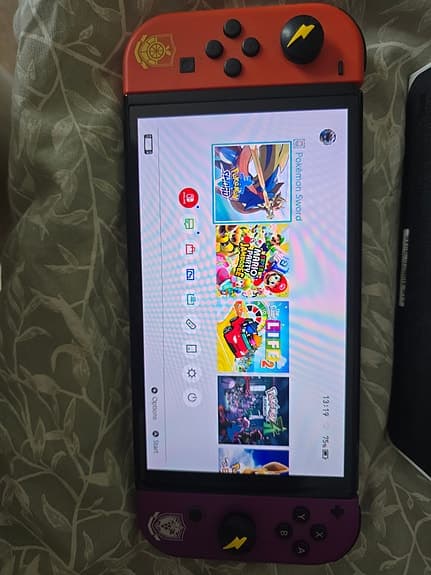 Nintendo Switch OLED Pokemon edition