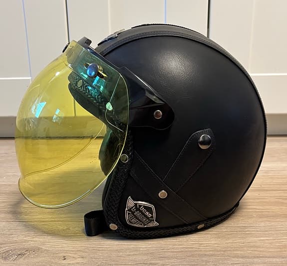 Svart öppen hjälm med gult bubbelvisir , XL