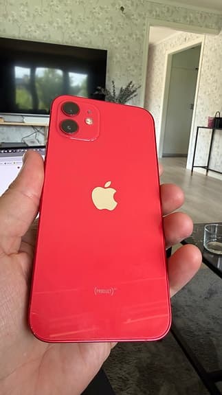 Apple iPhone 12 (Product)Red