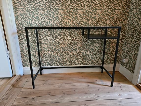 Litet bord Vittsjö Ikea