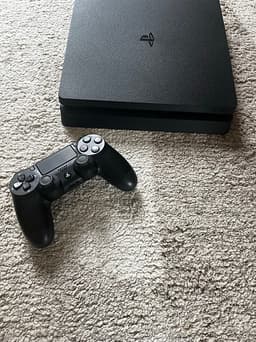Sony Playstation 4 spelkonsol svart