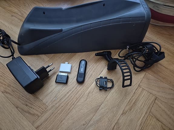 Elite realtour cykeltrainer