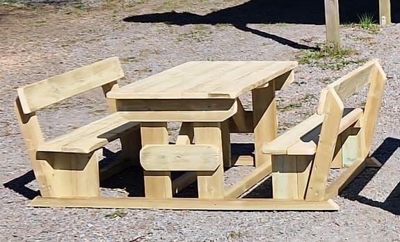 Barnbänkbord