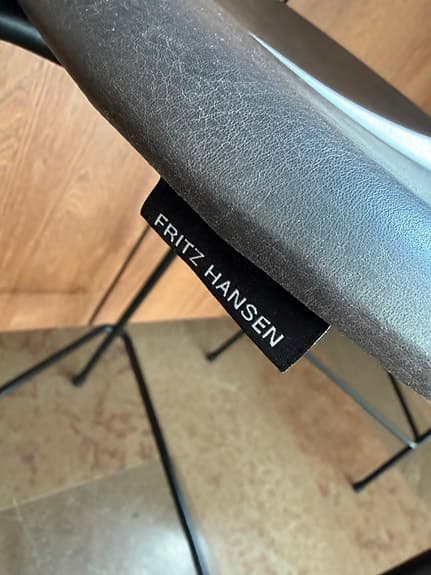 Fritz Hansen barpallar Arne Jacobsen svart