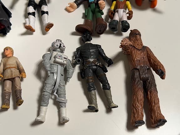 Star Wars Samlarlot 33 delar – Millennium Falcon, Grogu & figurer