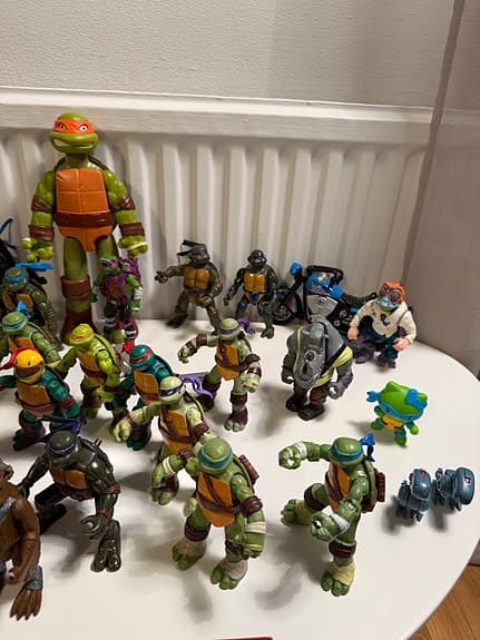 Vintage TMNT Playmates Figurlot 26 delar – motorcykel & robotdogs