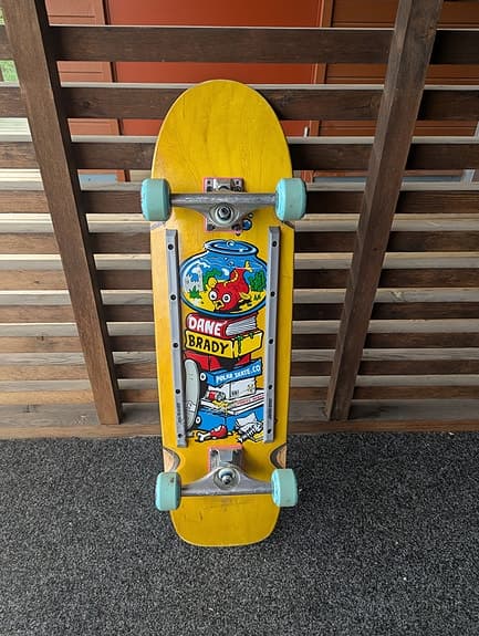 Skateboard knappt använd