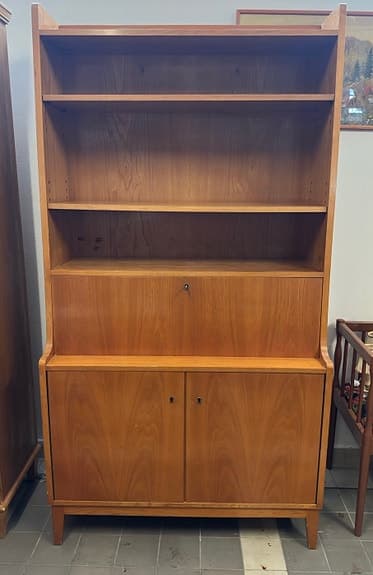 Hylla bokhylla sekretär i trä trämöbel retro vintage design teak hyllor möbel
