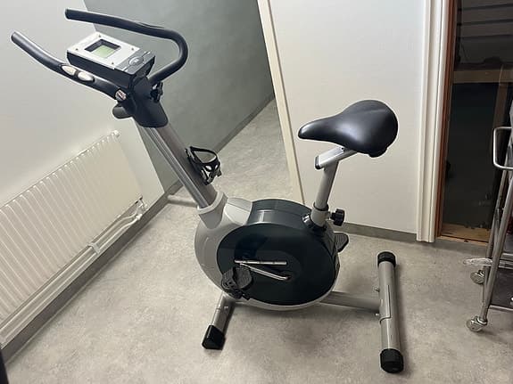 Casall motionscykel med display