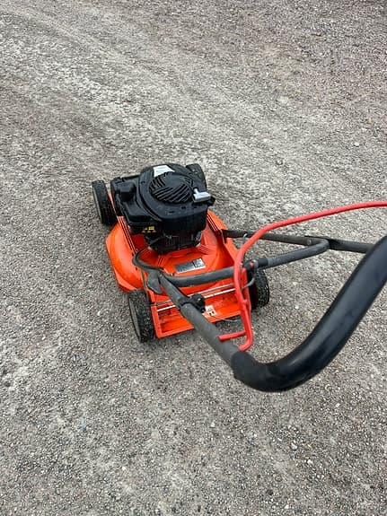 Självgående gräsklippare Klippo