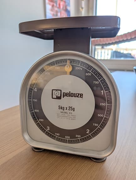 Pelouze K5 köksvåg