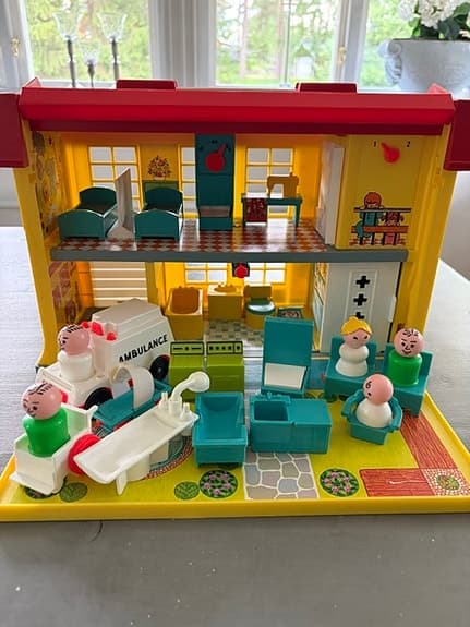 Fisher-Price sjukhus plus 26 delar