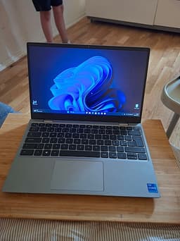 Dell Latitude 3320 laptop 13 tum silver i5 8GB RAM 256GB SSD