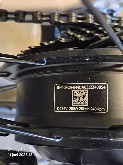 Vit elcykel 26" ram M dammodell