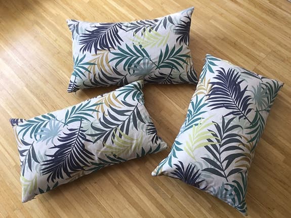 IKEA prydnadskuddar med bladmotiv