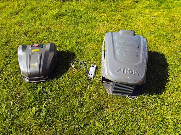 Stiga Autoclip 230 S med nytt batteri