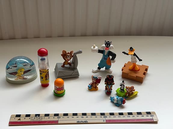 Looney Tunes Garfield Tom & Jerry figurlot – McDonald’s Warner Bros