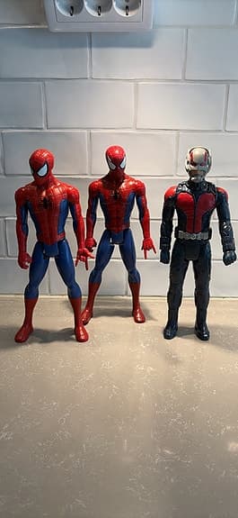 Spiderman actionfigurer leksaker