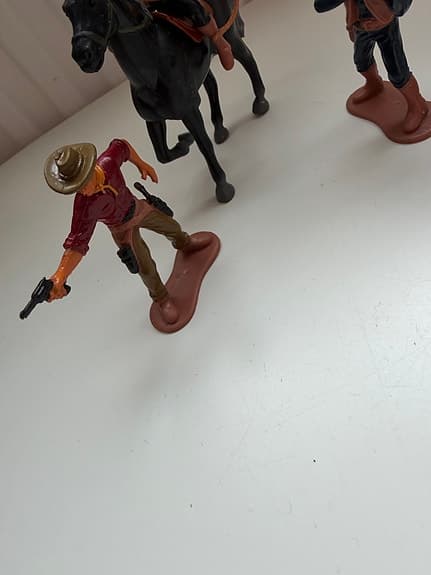 Western riddare figurlot med hästar – cowboys och medeltid