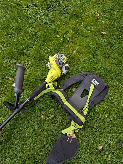 Ryobi Gräs och slytrimmer 2 takt