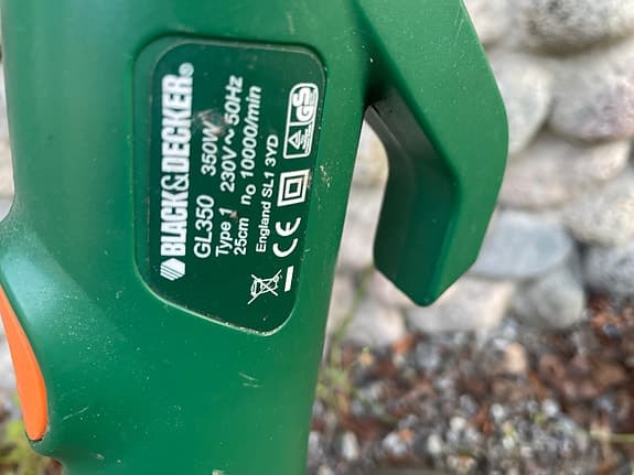 Black & Decker GL350 grästrimmer 350W 25cm grön