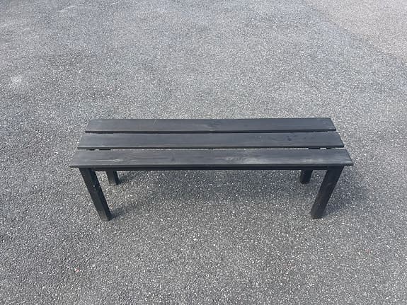 3 st sittbänkar i impregnerat trä